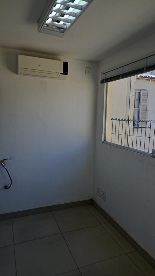 Prédio Inteiro para alugar com 9 quartos, 237m² - Foto 13