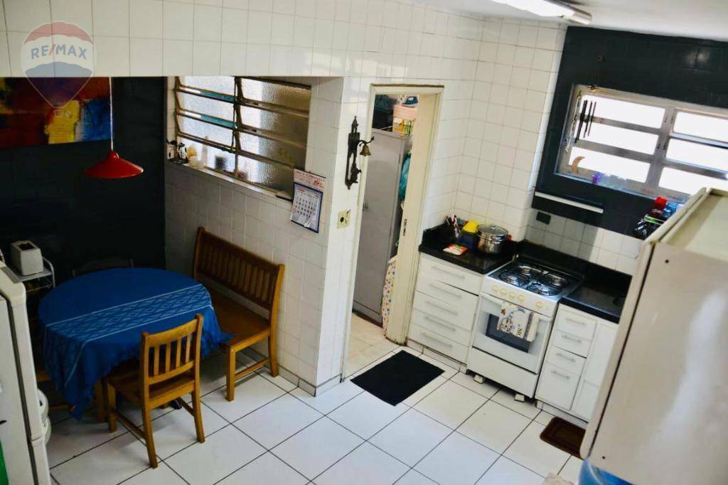 Apartamento à venda com 3 quartos, 120m² - Foto 4