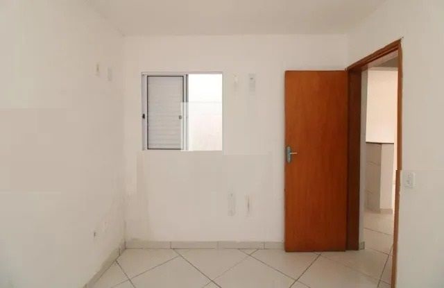 Casa à venda com 2 quartos, 55m² - Foto 3