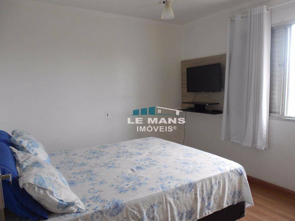 Apartamento à venda com 3 quartos, 95m² - Foto 14