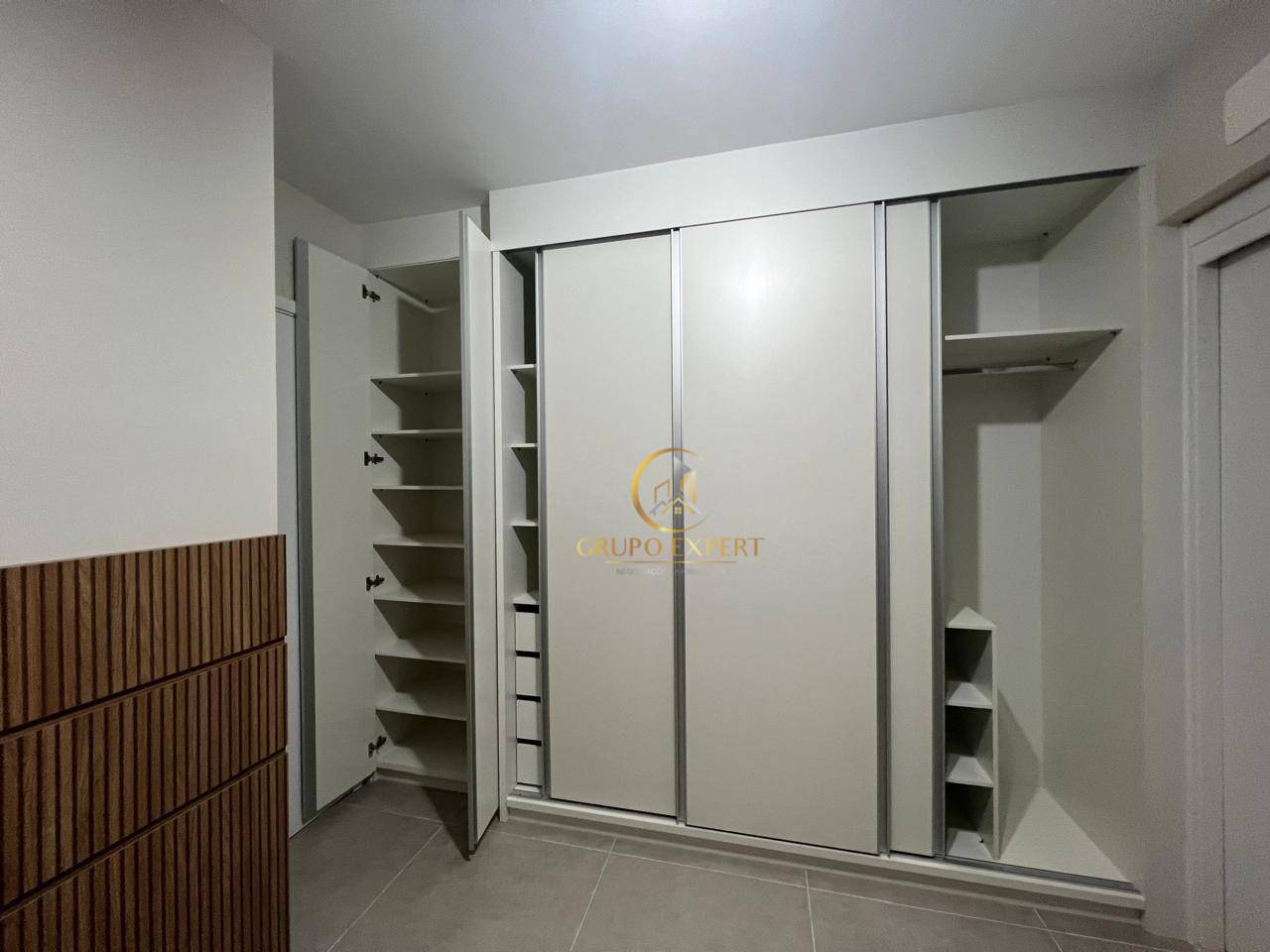 Apartamento à venda com 2 quartos, 55m² - Foto 6