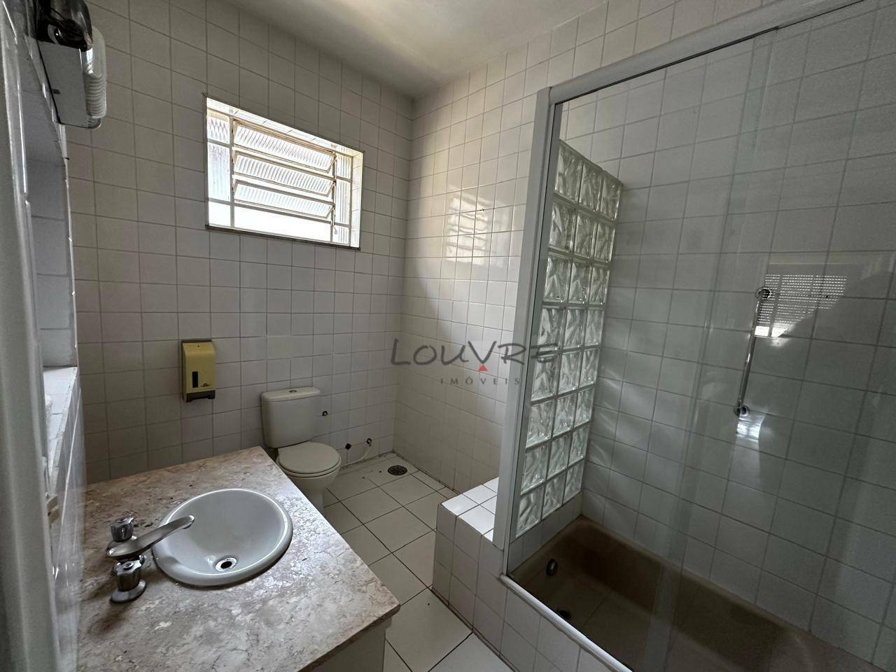 Casa à venda com 3 quartos, 380m² - Foto 26