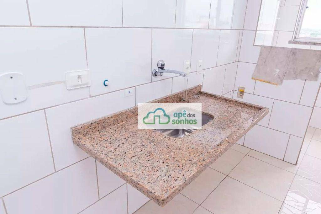 Apartamento à venda com 2 quartos, 58m² - Foto 17