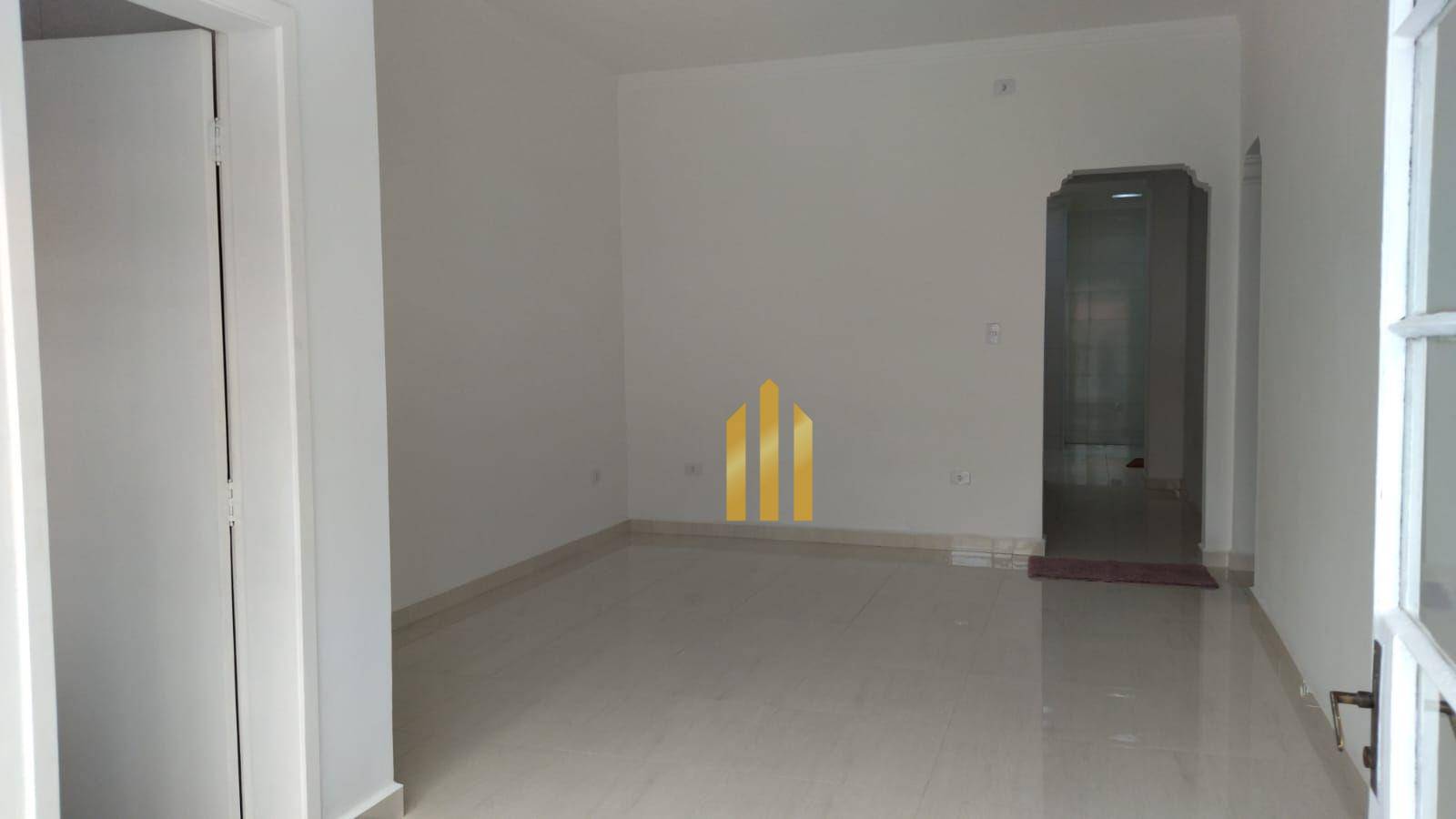 Casa à venda com 2 quartos, 270m² - Foto 3