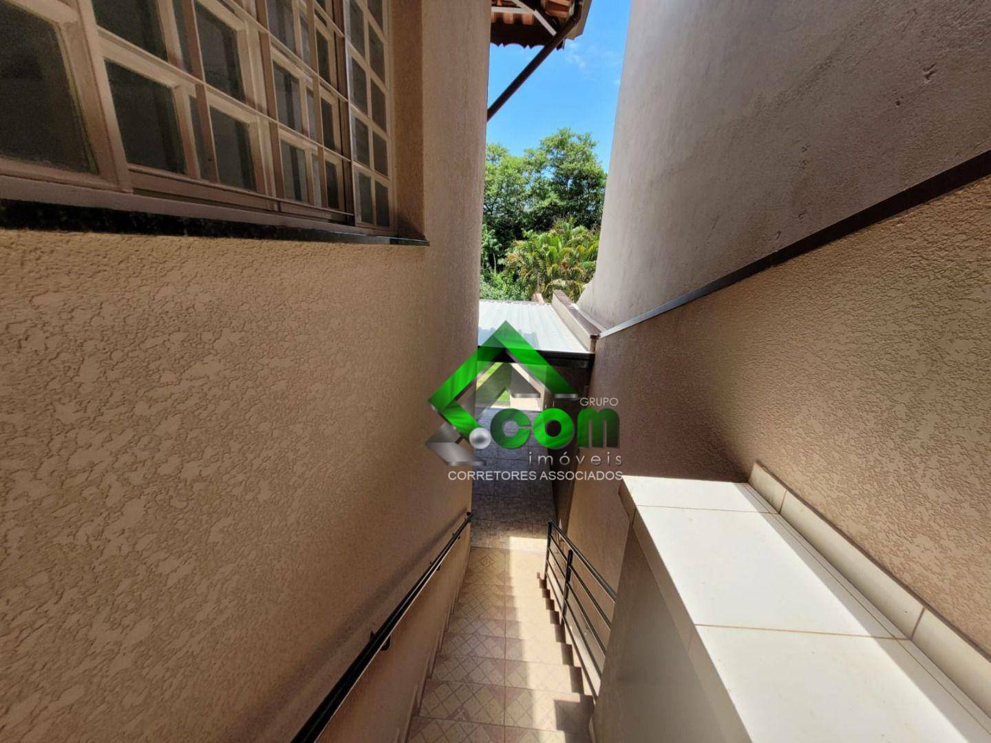 Casa à venda e aluguel com 3 quartos, 170m² - Foto 15