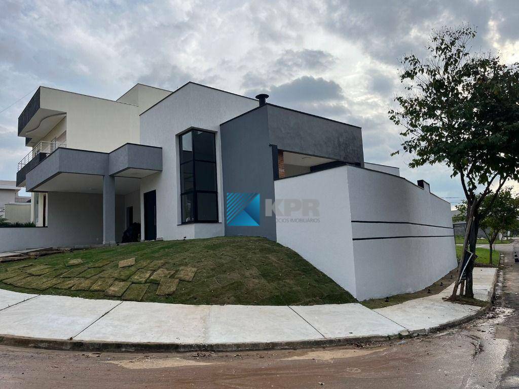 Casa de Condomínio à venda com 3 quartos, 167m² - Foto 1