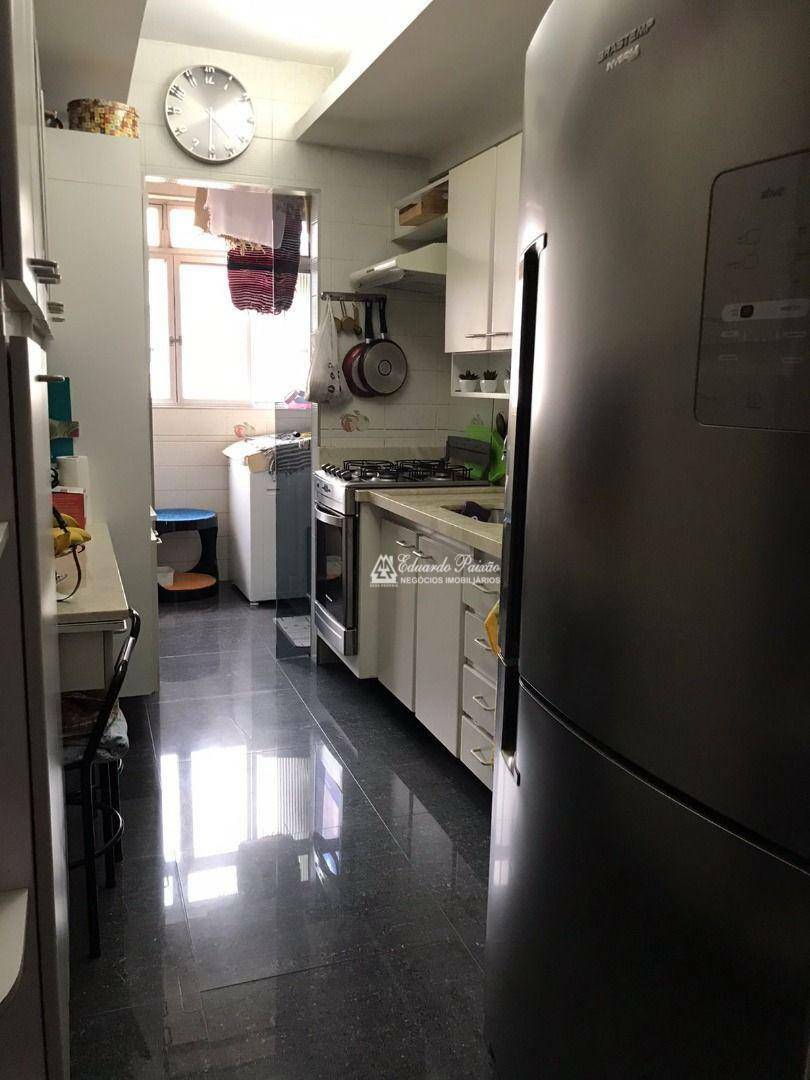 Apartamento à venda com 3 quartos, 82m² - Foto 10