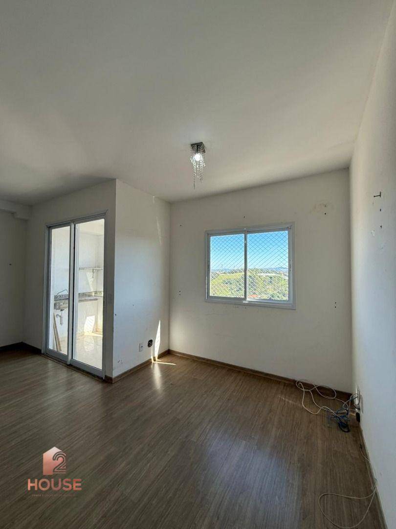Apartamento para alugar com 2 quartos, 72m² - Foto 23