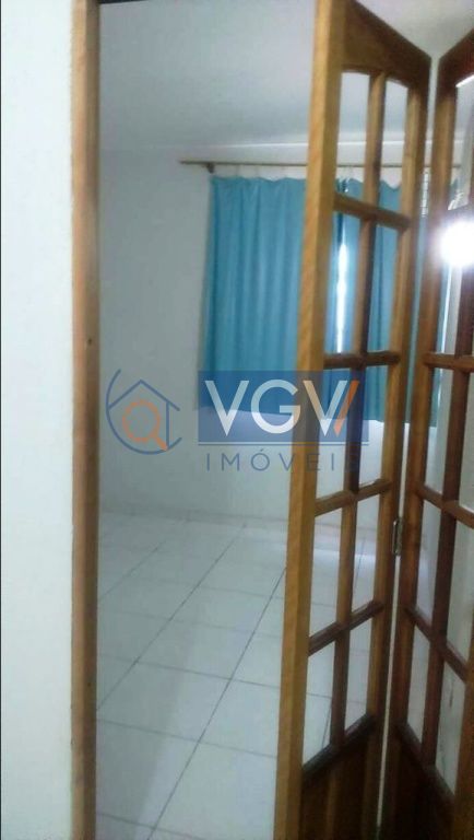 Apartamento à venda com 2 quartos, 43m² - Foto 4