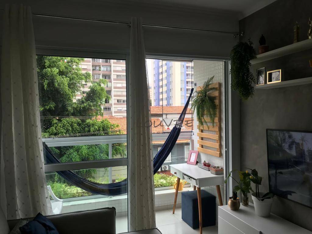 Apartamento à venda com 2 quartos, 64m² - Foto 4