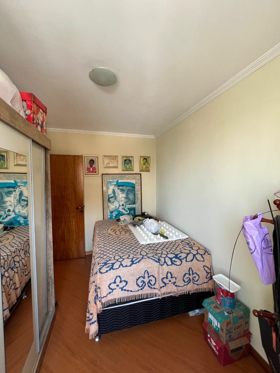 Apartamento à venda com 2 quartos, 60m² - Foto 18