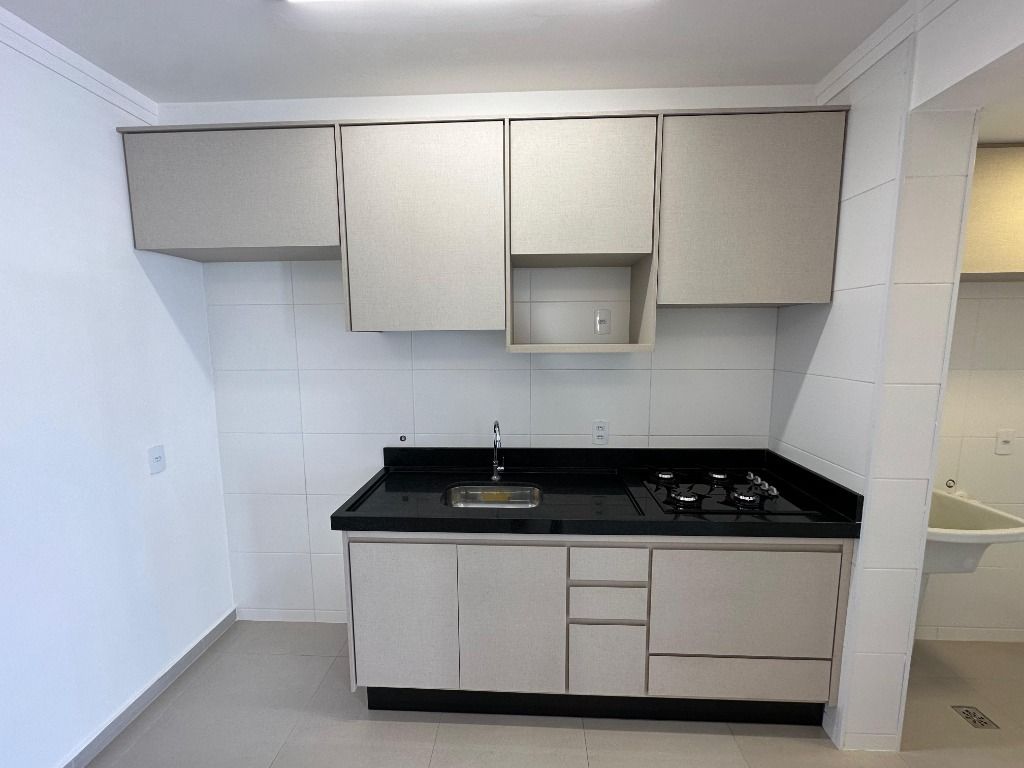 Apartamento para alugar com 2 quartos, 60m² - Foto 13