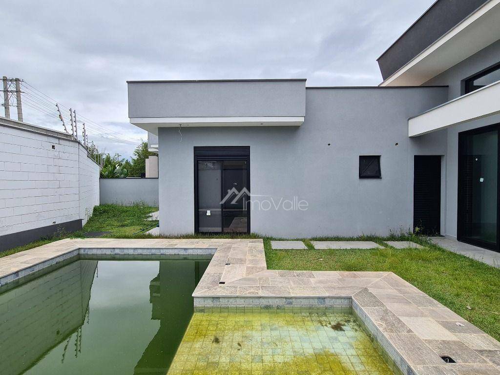 Casa de Condomínio à venda com 4 quartos, 270m² - Foto 22