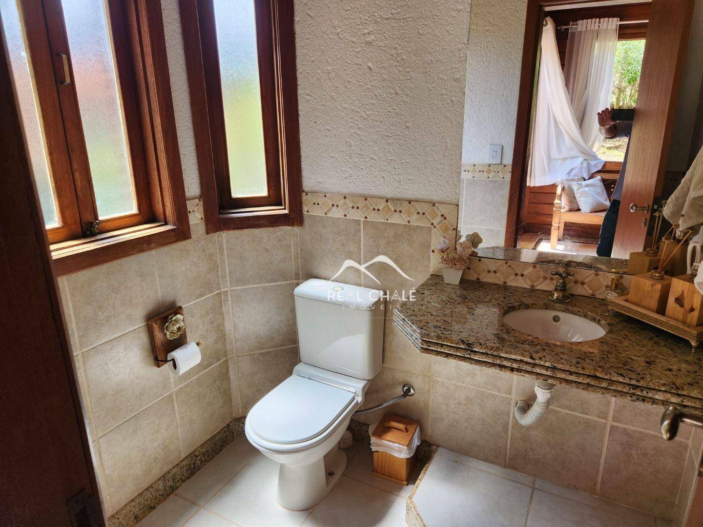 Casa de Condomínio à venda com 5 quartos, 300m² - Foto 10