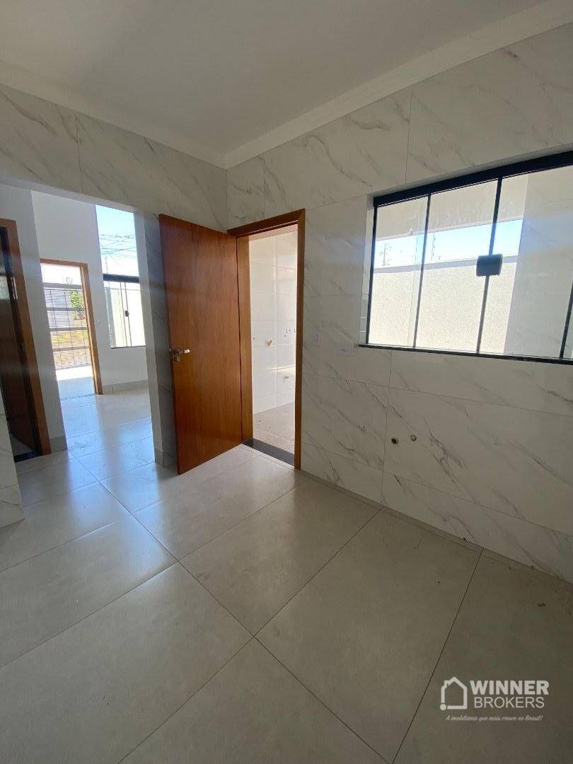 Casa à venda com 2 quartos, 58m² - Foto 6