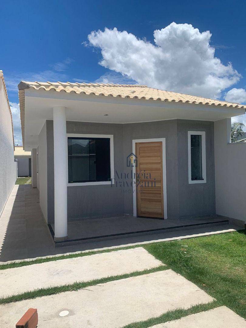 Casa à venda com 2 quartos, 86m² - Foto 1