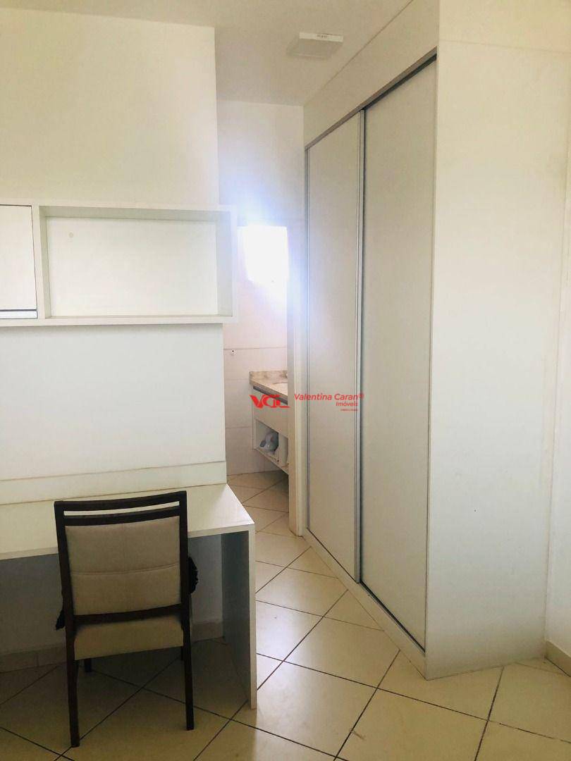 Apartamento para alugar com 2 quartos, 115m² - Foto 8