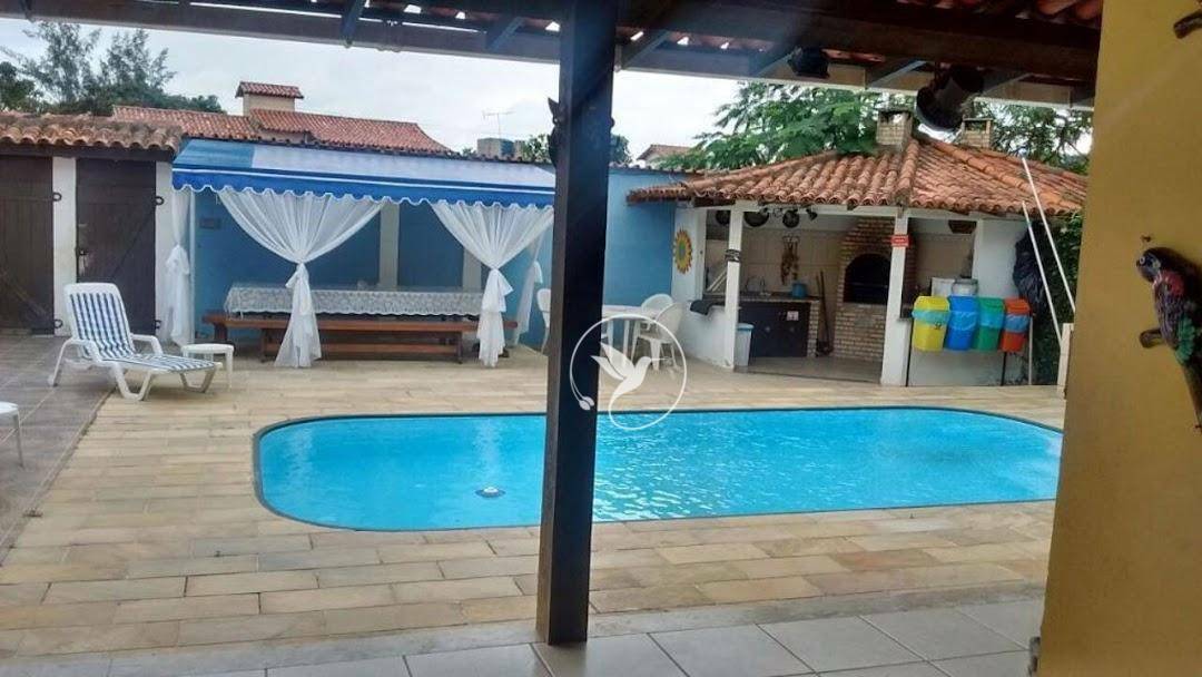 Casa à venda com 6 quartos, 260m² - Foto 28