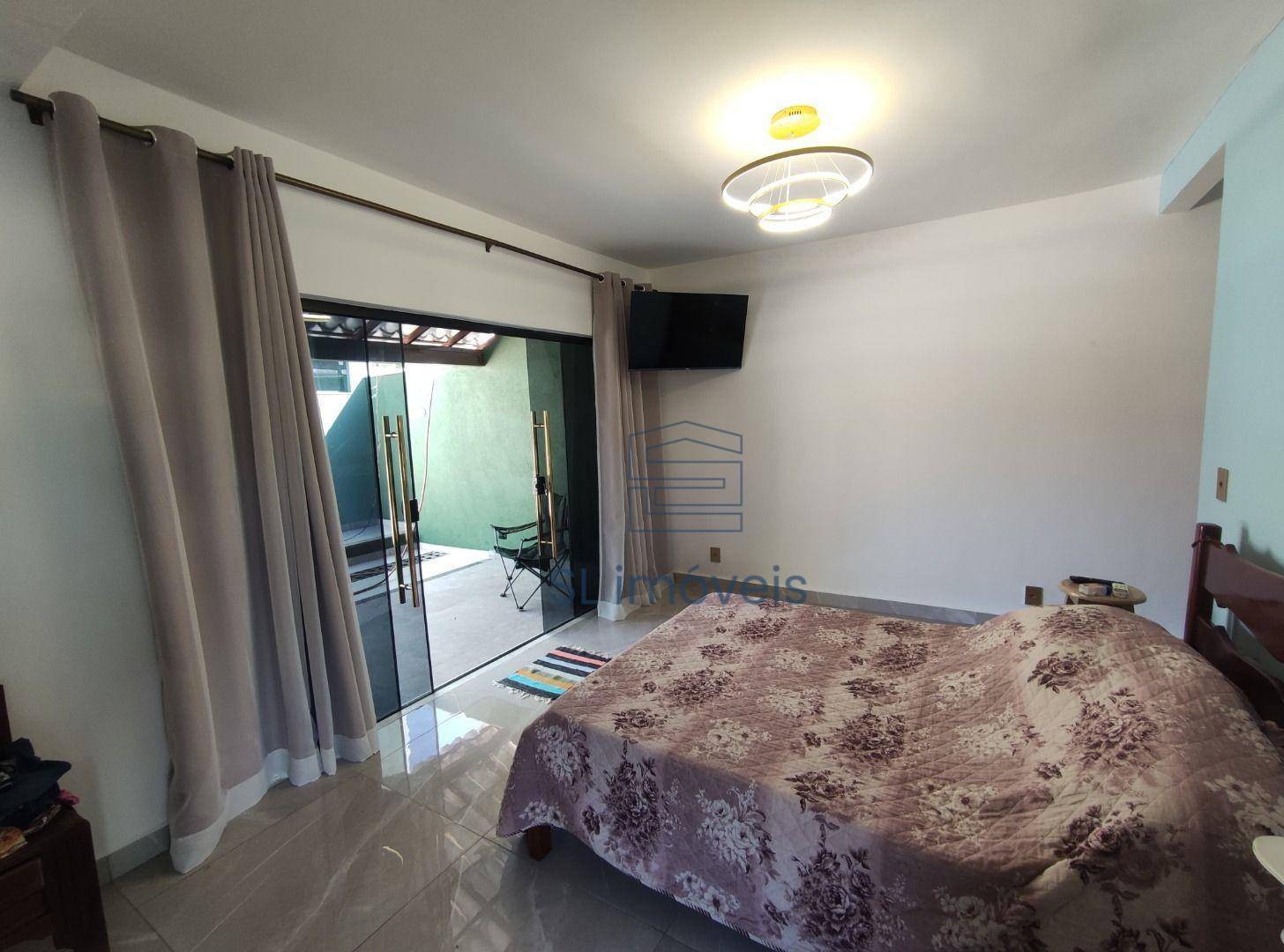 Casa à venda com 3 quartos, 350m² - Foto 26