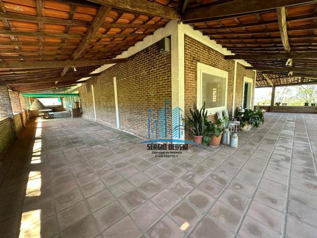 Casa à venda com 3 quartos, 700m² - Foto 7