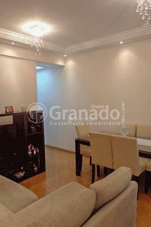 Apartamento à venda com 2 quartos, 60m² - Foto 27