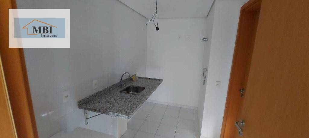 Apartamento à venda com 3 quartos, 69m² - Foto 3