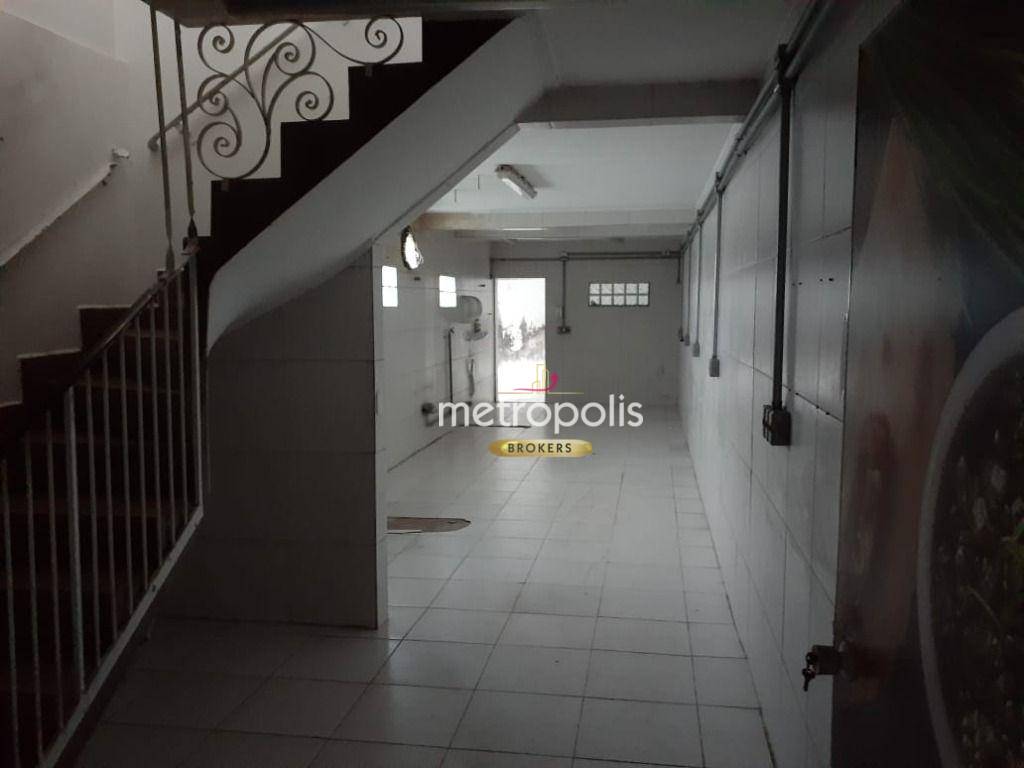 Sobrado à venda com 3 quartos, 200m² - Foto 2