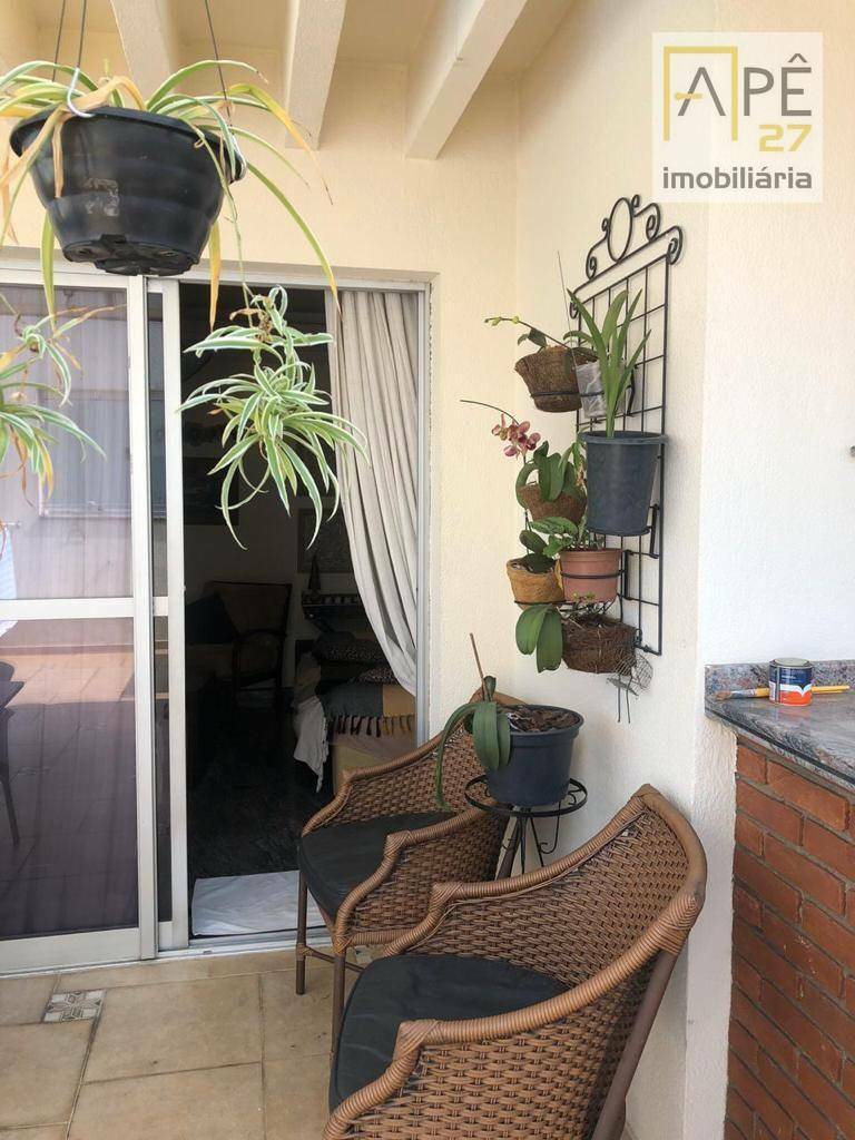 Apartamento à venda com 3 quartos, 220m² - Foto 3