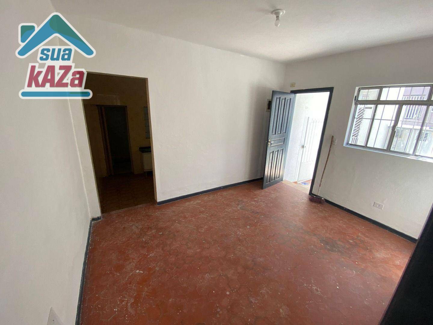 Casa para alugar com 1 quarto, 70m² - Foto 2