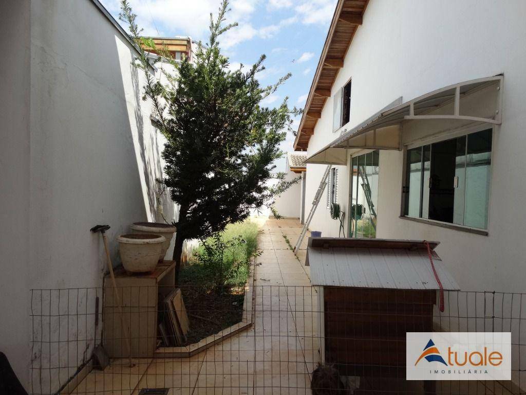 Casa à venda com 3 quartos, 200m² - Foto 25