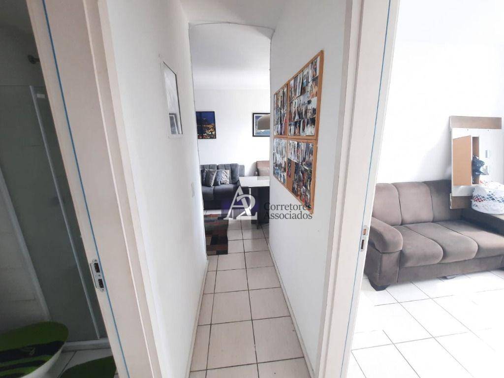 Apartamento à venda com 3 quartos, 65m² - Foto 4