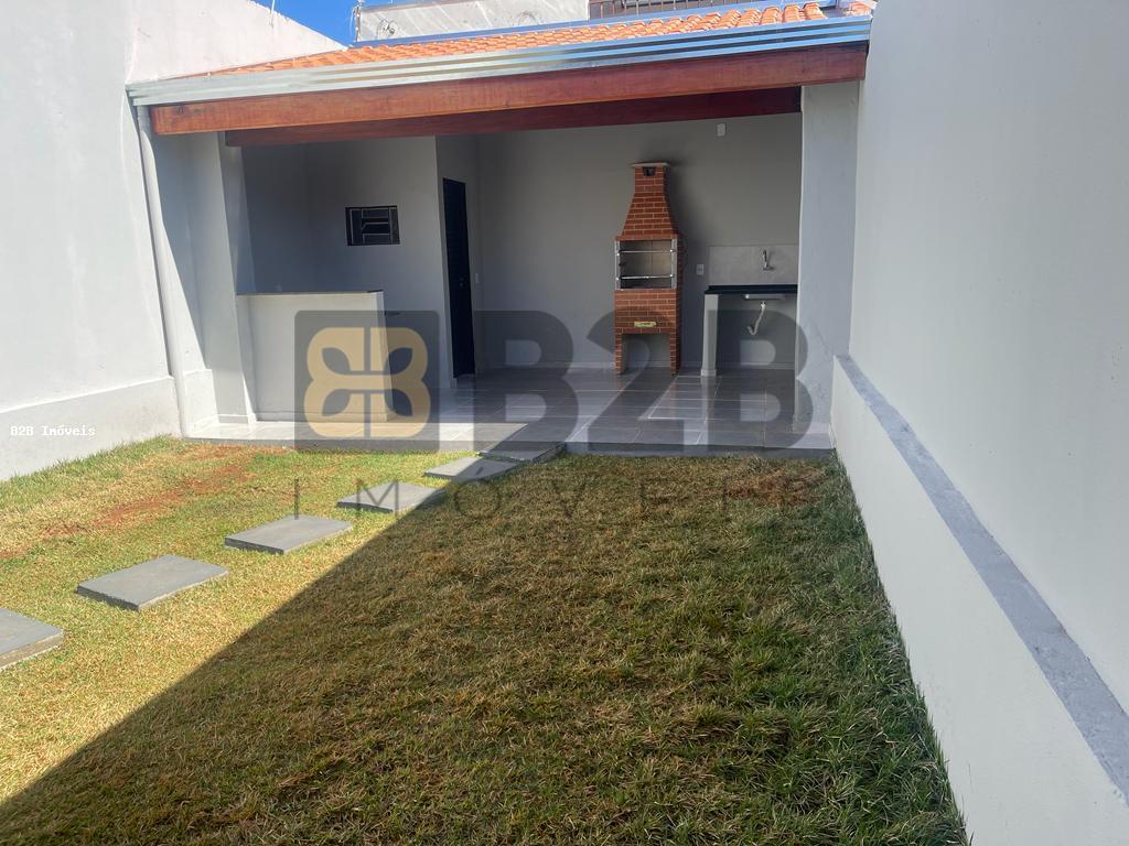 Casa à venda com 3 quartos, 120m² - Foto 14