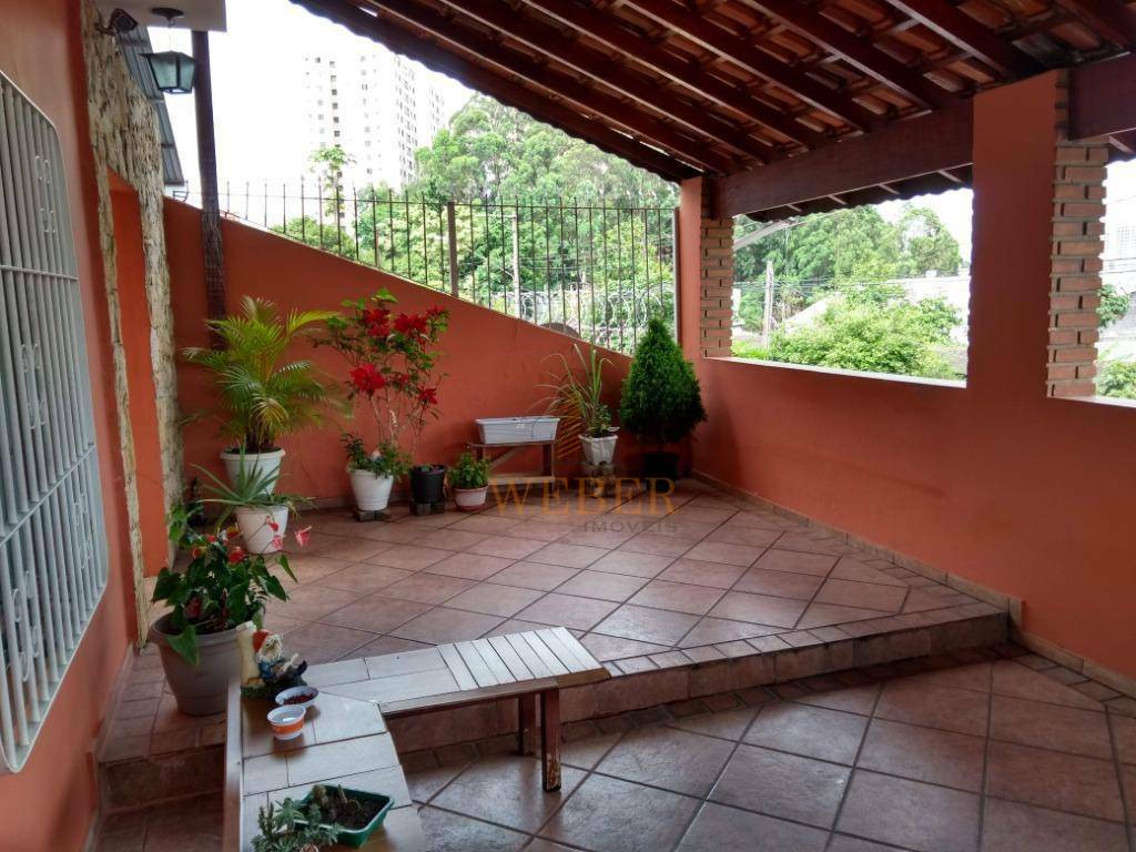 Casa à venda com 3 quartos, 300m² - Foto 5