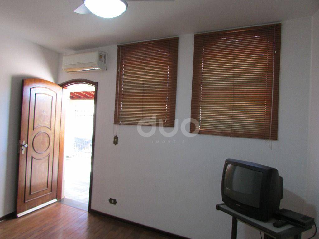 Casa à venda com 3 quartos, 315m² - Foto 5