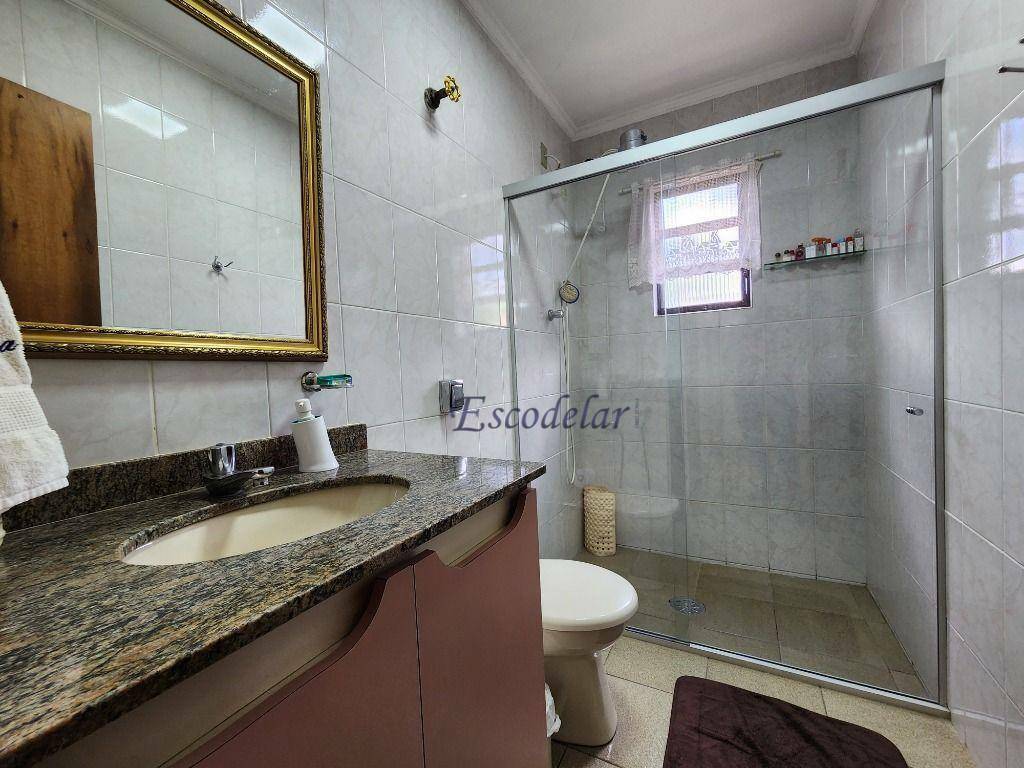 Casa de Condomínio à venda com 4 quartos, 275m² - Foto 18