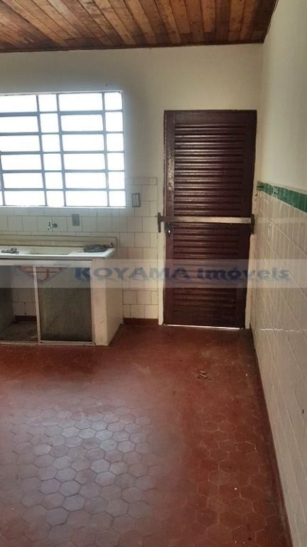 Casa para alugar com 3 quartos, 70m² - Foto 42