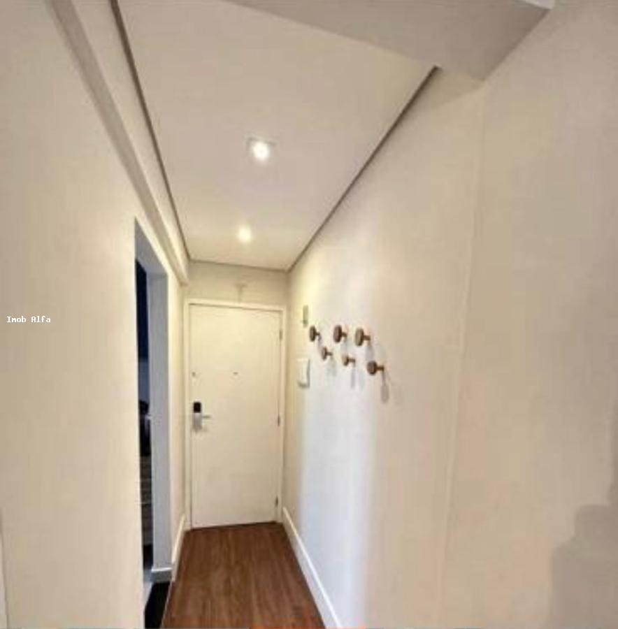 Apartamento à venda com 3 quartos, 68m² - Foto 12