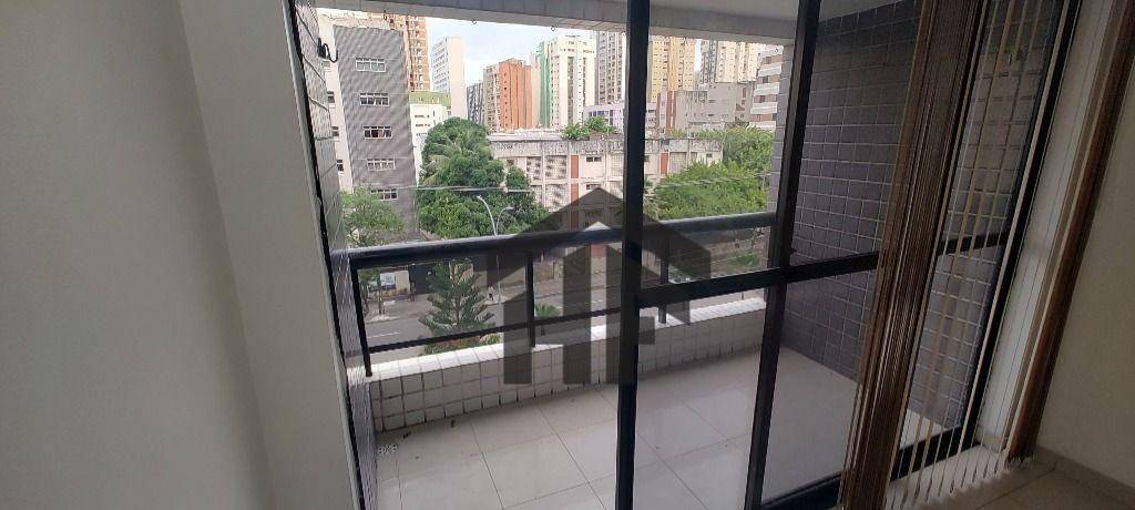 Apartamento à venda com 3 quartos, 100m² - Foto 5