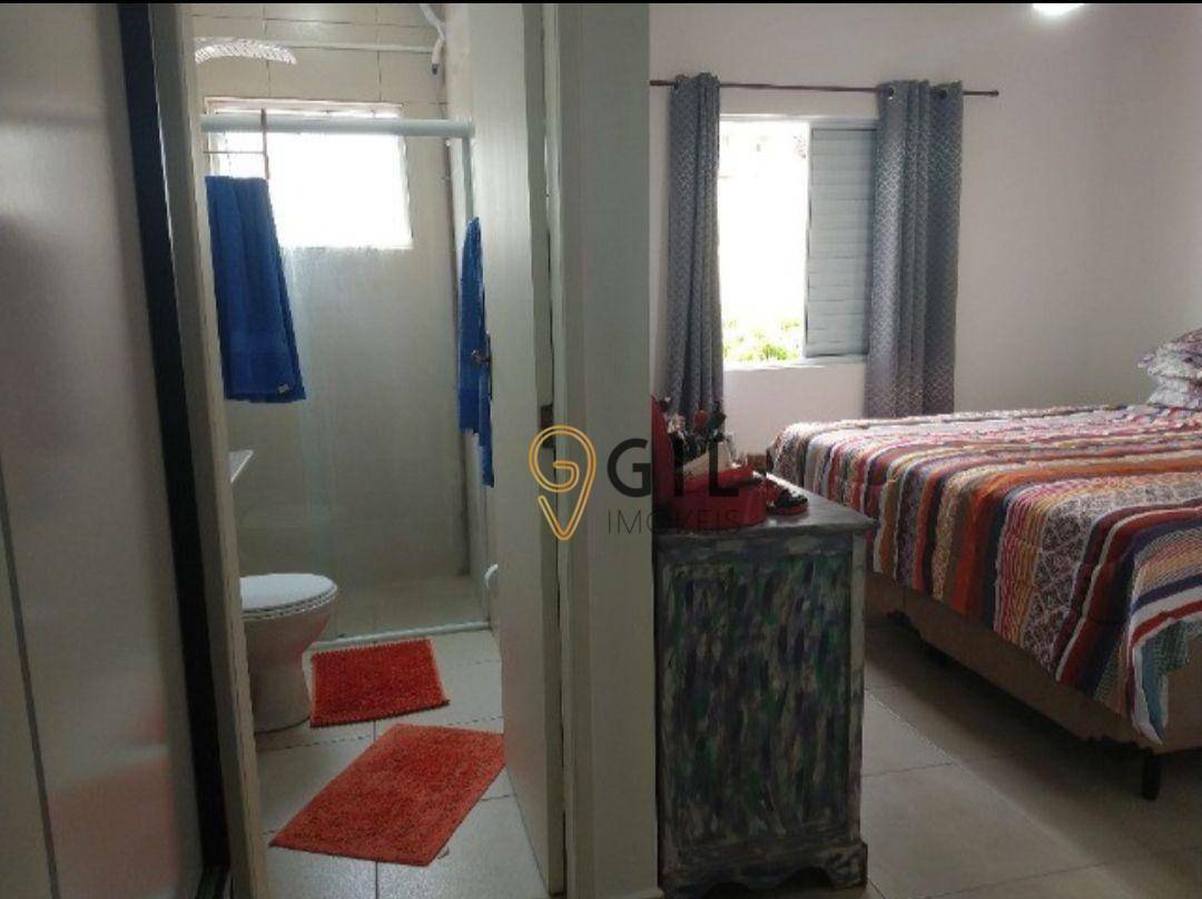 Sobrado à venda com 2 quartos, 100m² - Foto 2