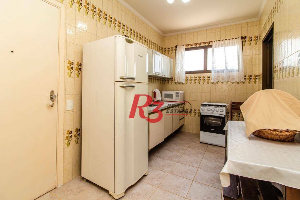 Apartamento à venda com 2 quartos, 70m² - Foto 4