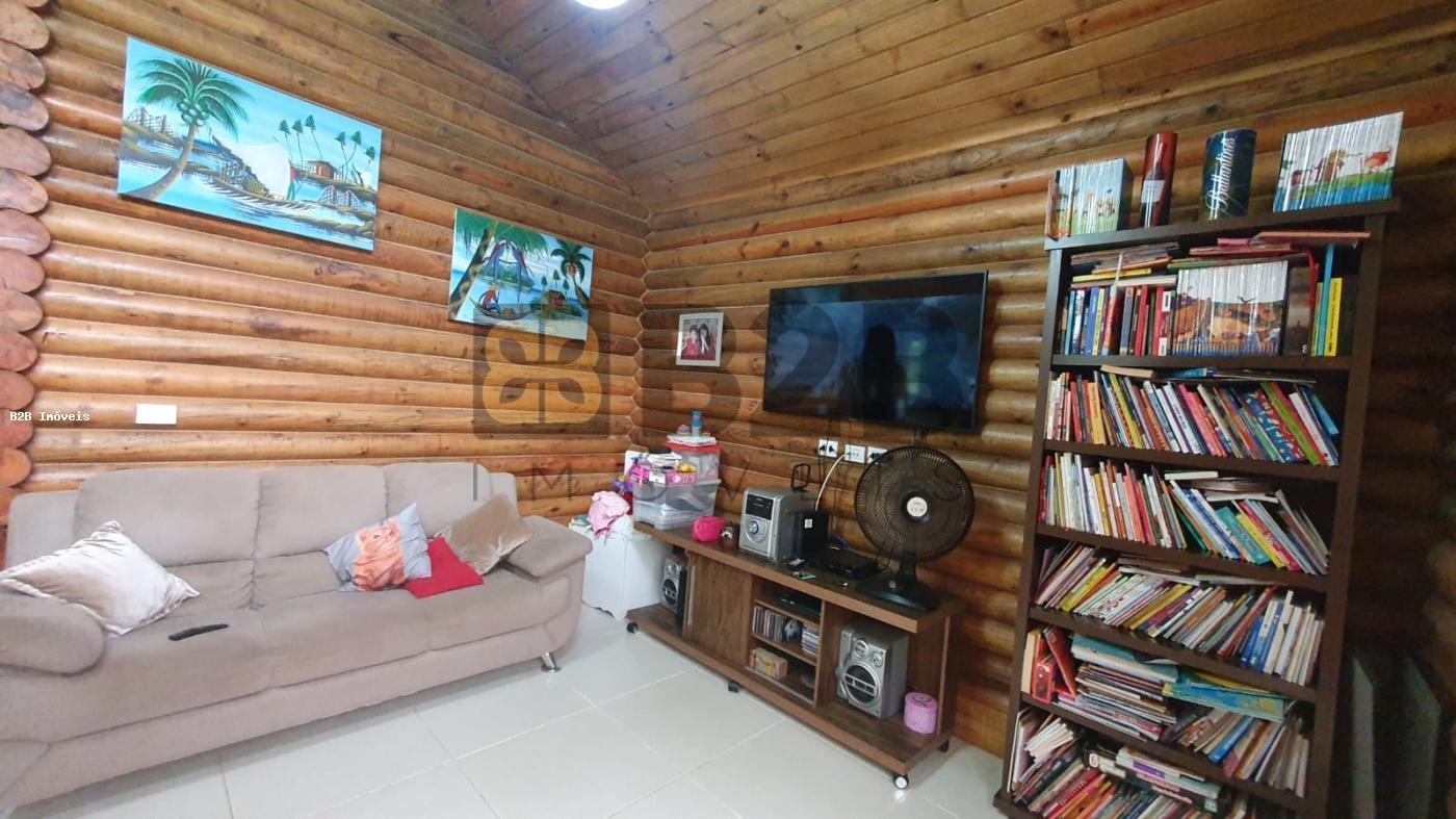 Casa à venda com 2 quartos, 82m² - Foto 5