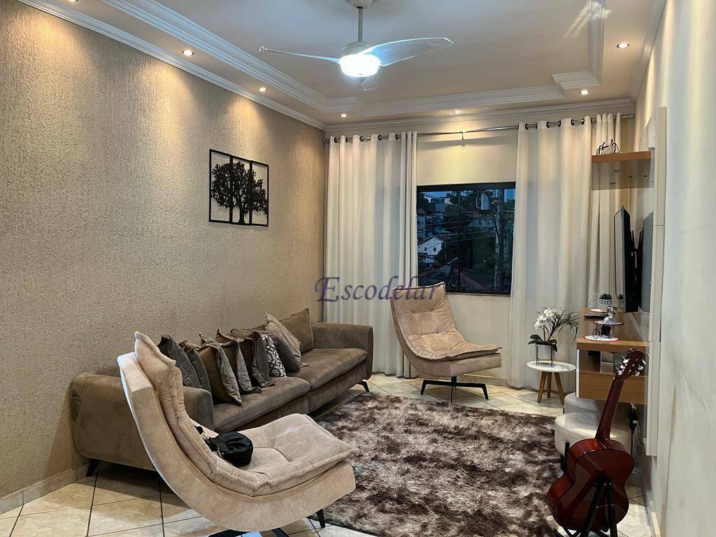 Sobrado à venda com 3 quartos, 250m² - Foto 1