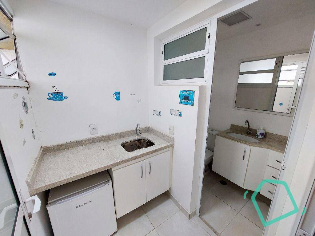 Apartamento à venda com 3 quartos, 186m² - Foto 35