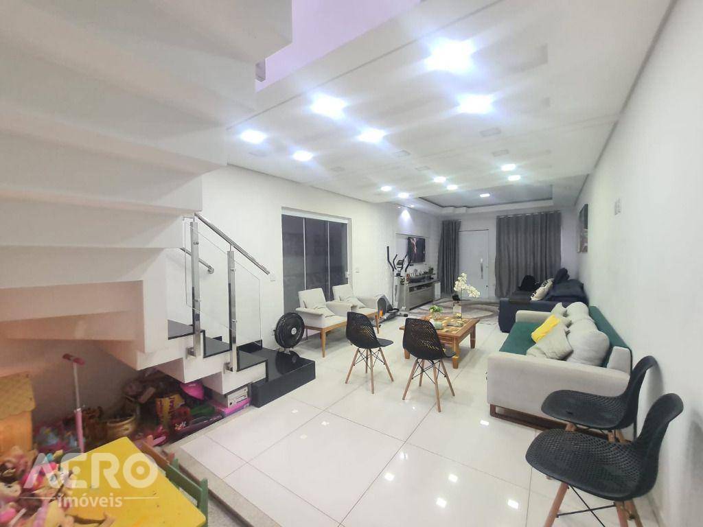 Casa à venda com 3 quartos, 260m² - Foto 15