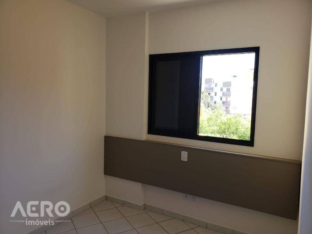 Apartamento à venda com 3 quartos, 76m² - Foto 5