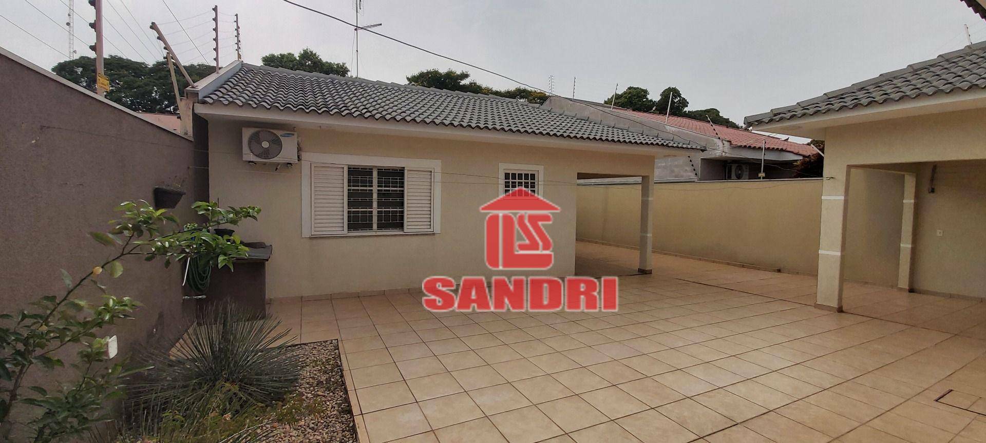Casa à venda e aluguel com 4 quartos, 205m² - Foto 27