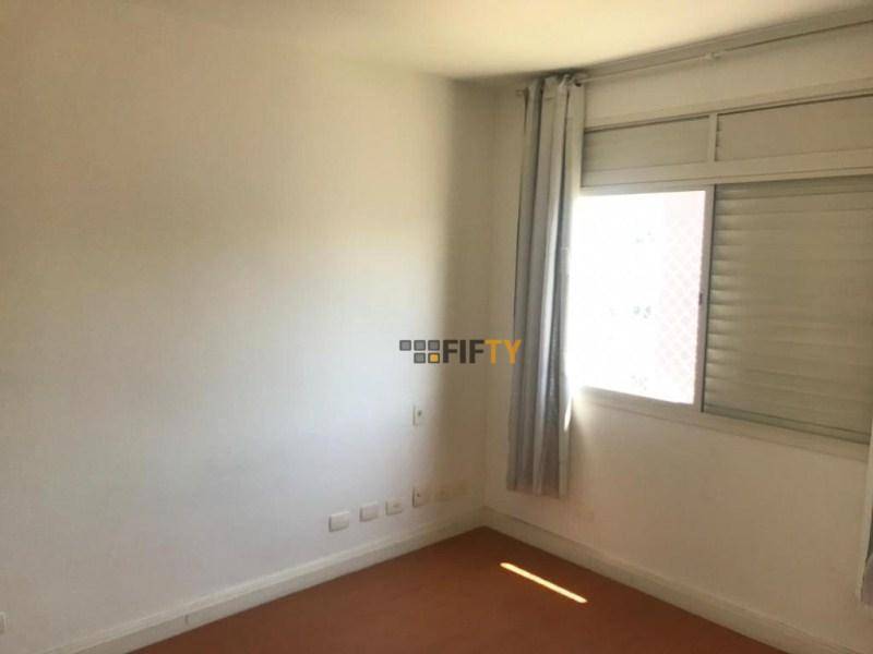 Apartamento à venda com 4 quartos, 226m² - Foto 25