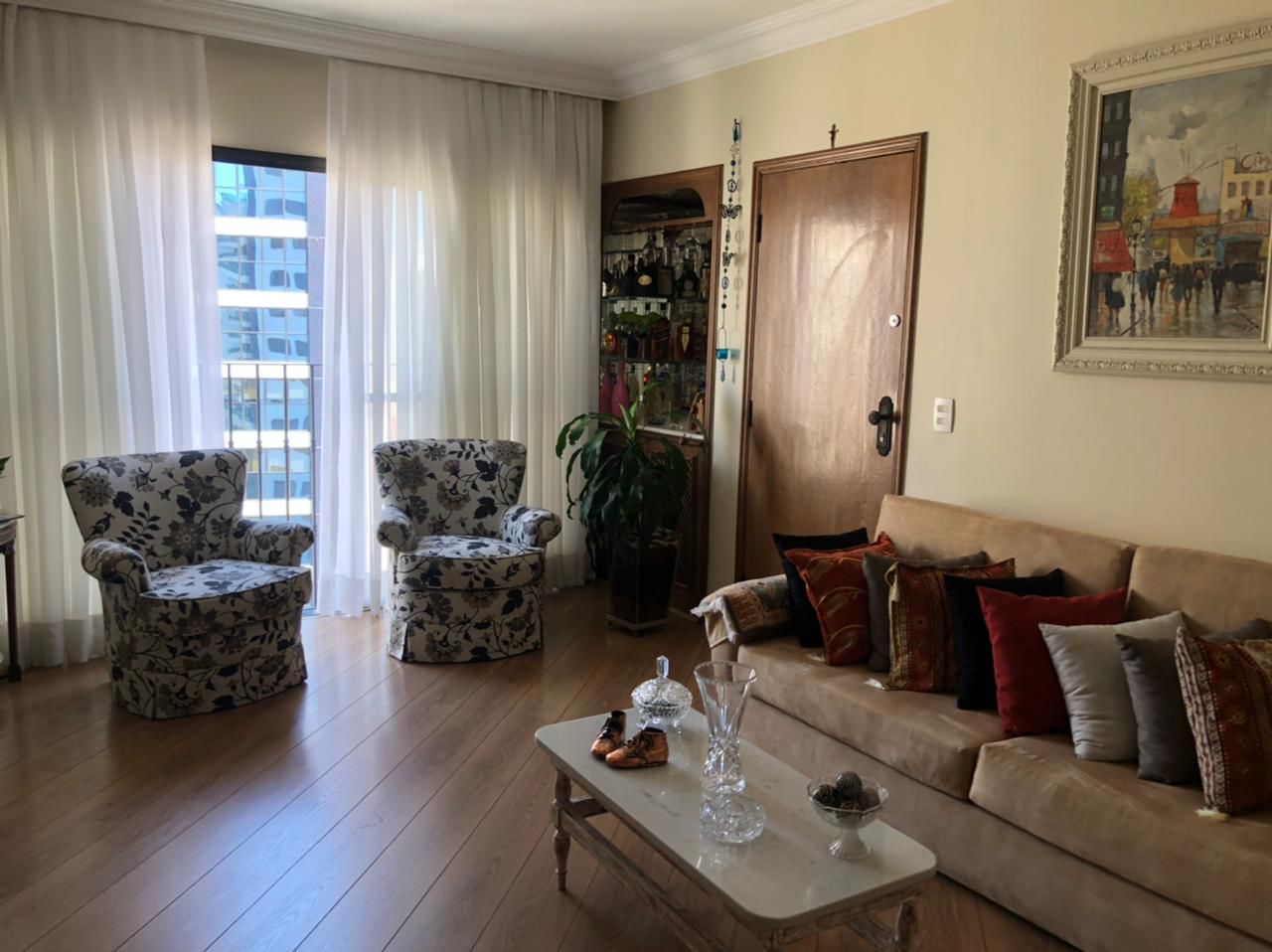 Apartamento à venda com 3 quartos, 120m² - Foto 1