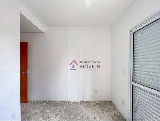 Apartamento à venda com 2 quartos, 48m² - Foto 14