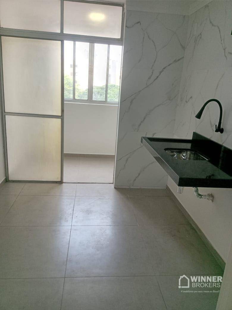 Apartamento à venda com 2 quartos, 81m² - Foto 3